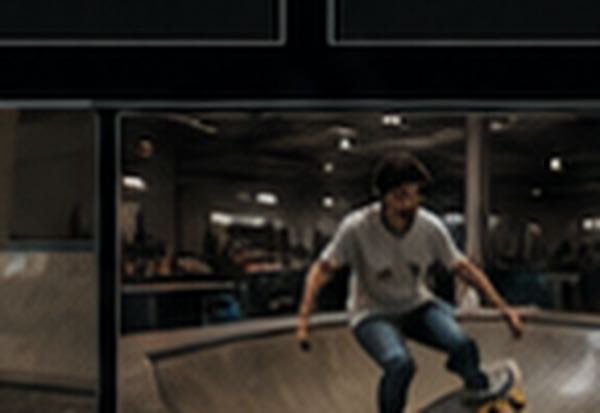 Surfskate carving at Community Skate Club